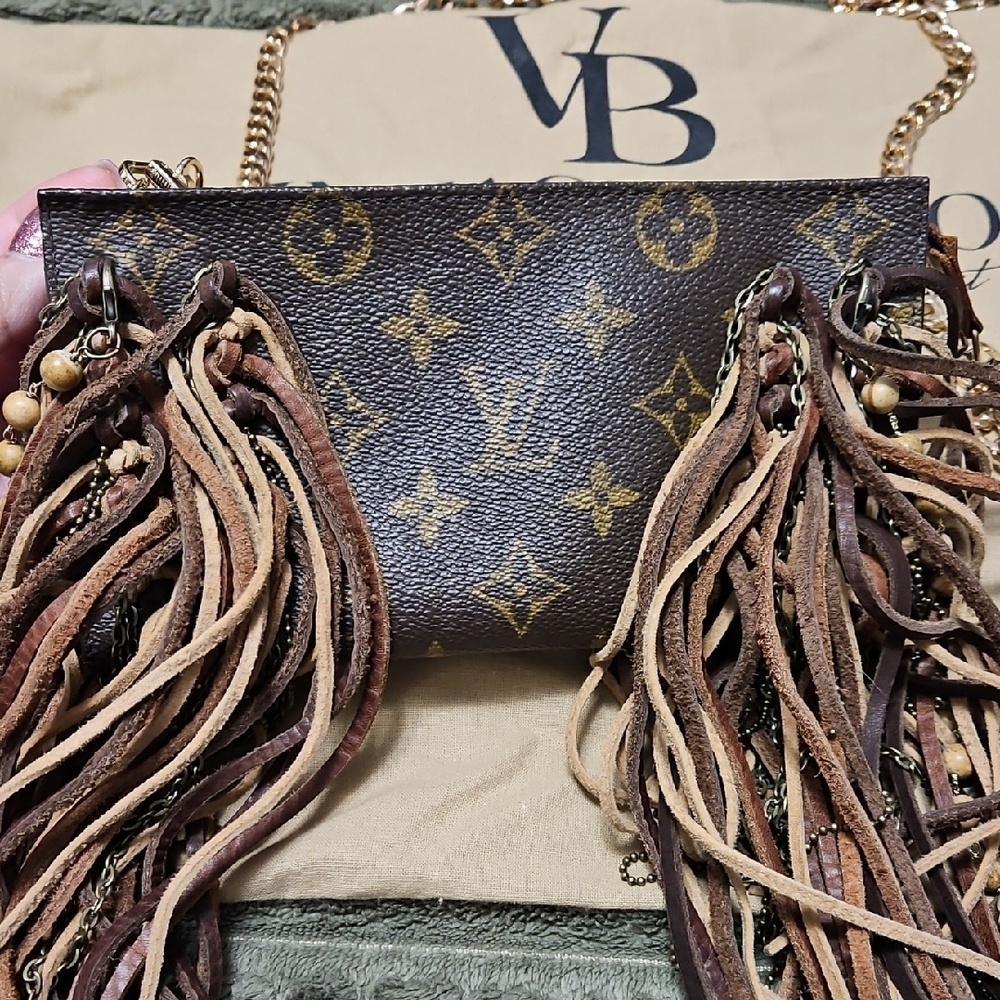 Vintage Boho Bags Louis Vuitton Brown and Tan Fringe Clutch - Picture 2 of 9